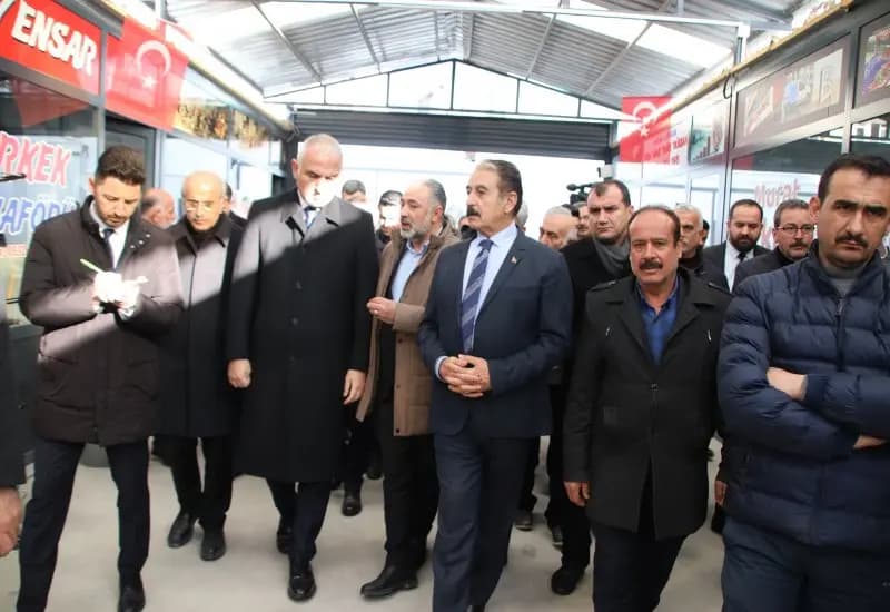 Bakan Ersoy, esnafların sorunlarını dinledi (9)